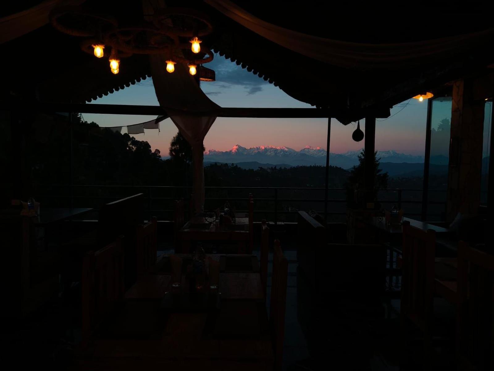 The Himalayan Heights Satya'S Kasardevi Hotel อัลโมรา ภายนอก รูปภาพ